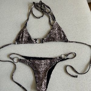 Frankie’s Bikini
